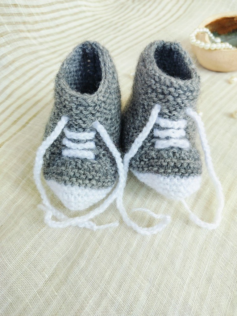 Baby Booties Grey.jpg